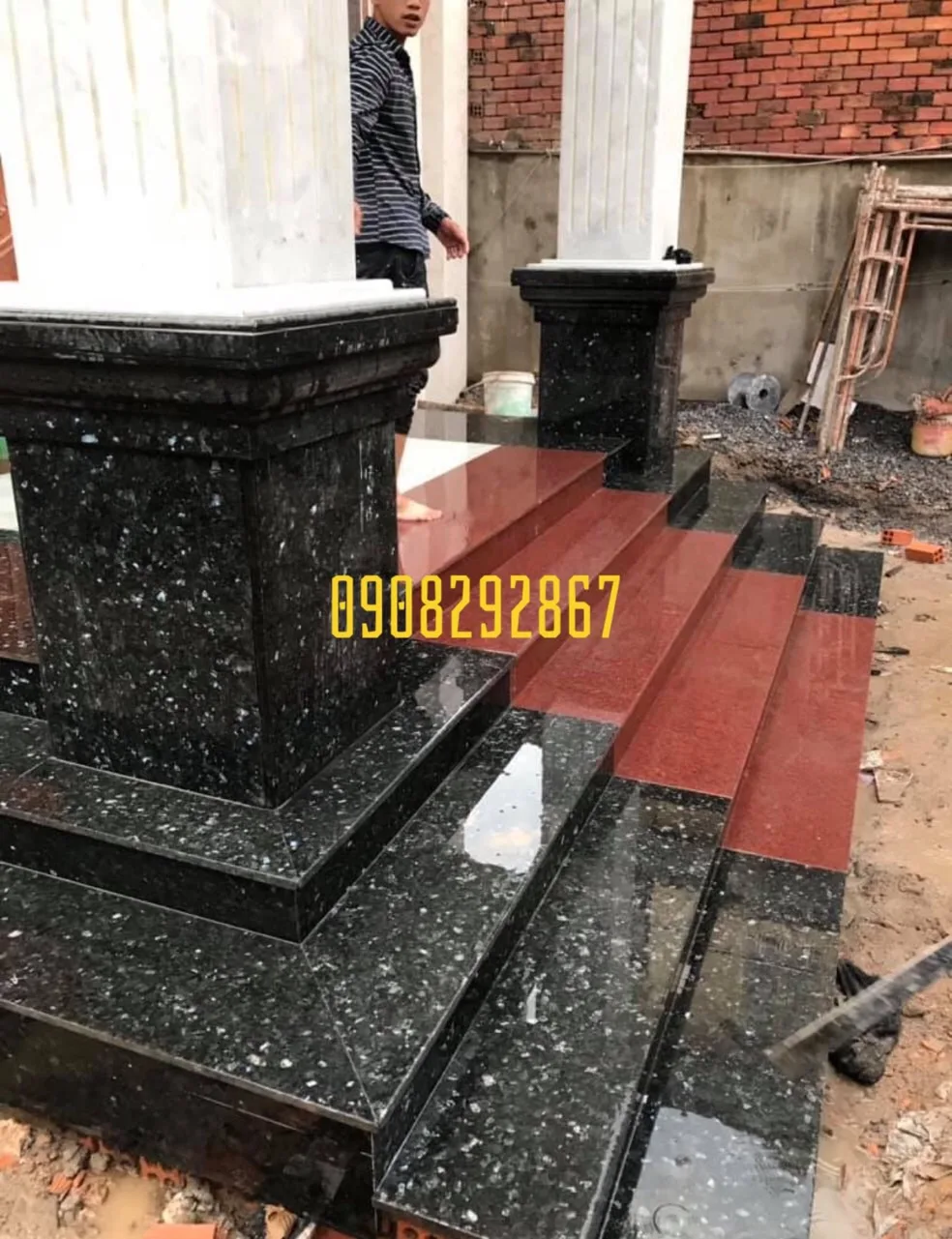 Đá Hoa Cương Ốp Tam Cấp