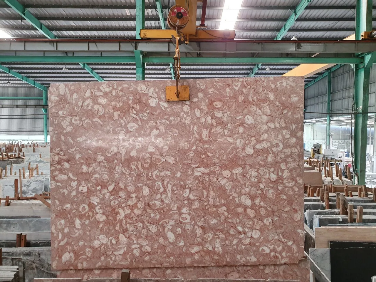 Đá Hồng Ngọc Trai