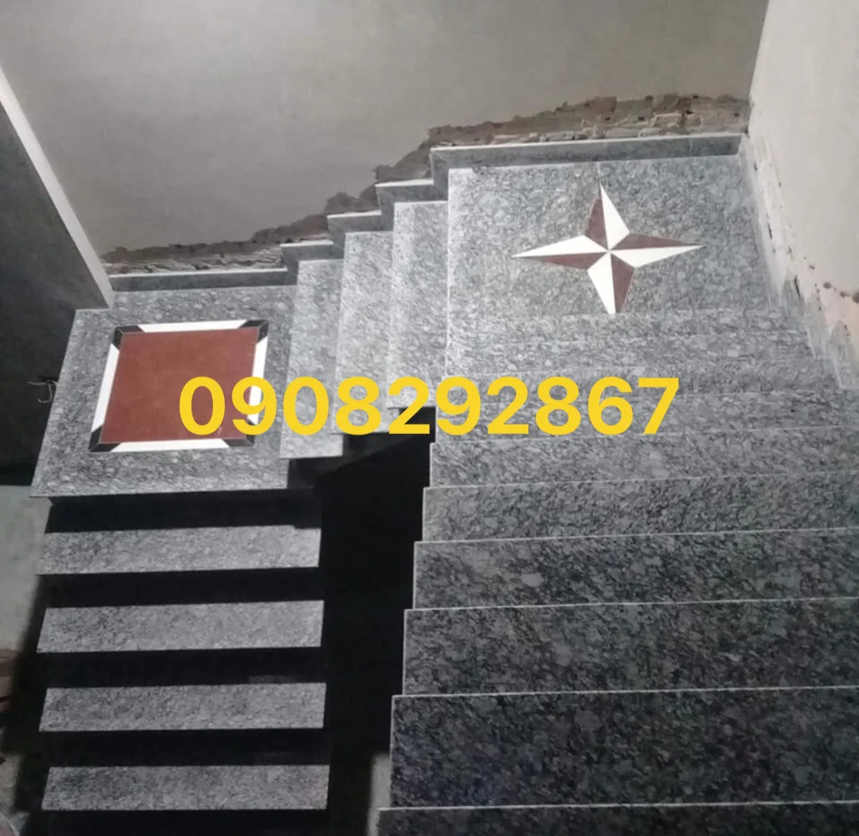 Đá Trắng Mắt Rồng