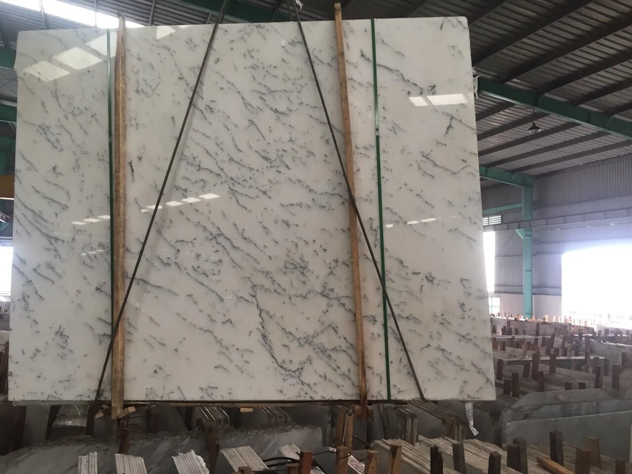 Đá White Onyx America